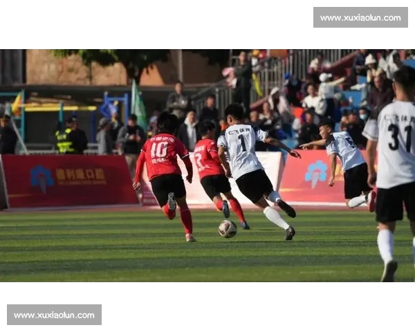 今晚焦点足球对决燃爆绿茵场球迷热血沸腾胜负悬念引爆城市夜空 今晚焦点足球对决燃爆绿茵场球迷热血沸腾胜负悬念引爆城市夜空